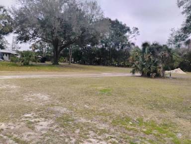 Main picture of 11000 SE Maricamp Rd