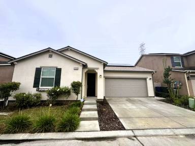 Main picture of 4324 N Sandrini Ave