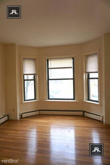 Main picture of 1242 Commonwealth Ave