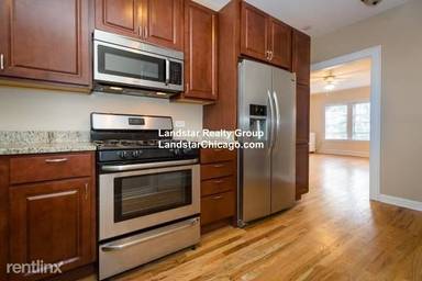 Main picture of 2434 W Fargo Ave