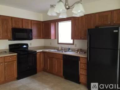 Main picture of 2134 E Black Ave