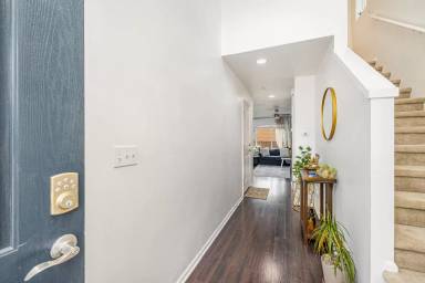 Main picture of 16600 42nd Dr SE