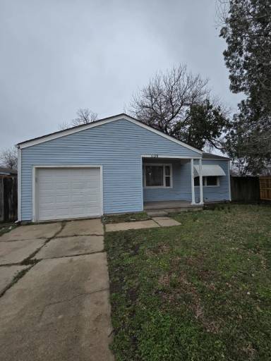 Main picture of 1126 N Minneapolis St