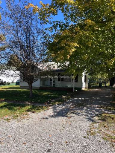 Main picture of 108 S 6th St