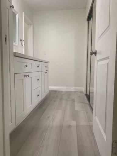 Main picture of 5452 Sierra Vista Ave