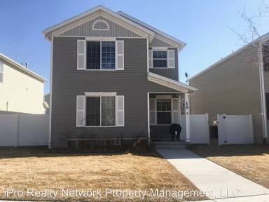 Main picture of 1805 E American Way