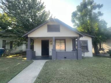 Main picture of 1106 S Ringo St