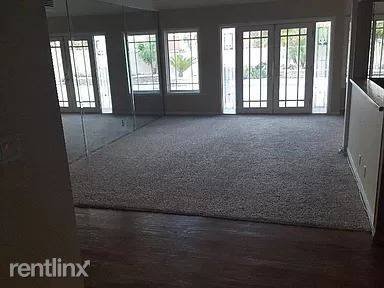 Main picture of 20720 Cottonwood Rd