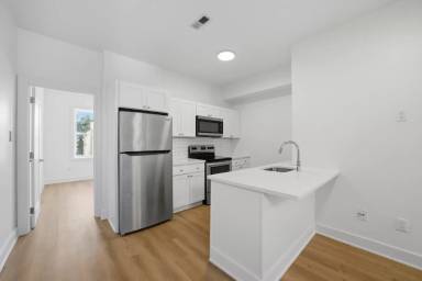 Main picture of 3626 N 19th St