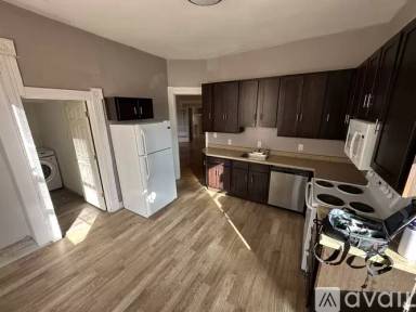 Main picture of 328 Amber St
