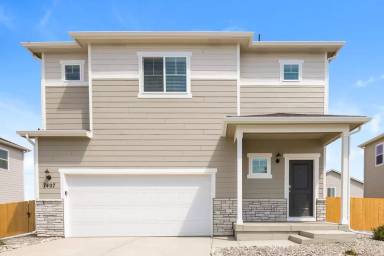 Main picture of 7410 Crystal Ave