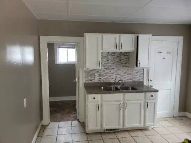 Main picture of 937 5th St NW