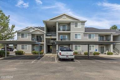 Main picture of 3335 N Lakeharbor Ln