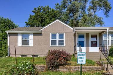 Main picture of 3066 S 41st St