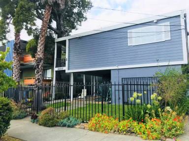 Main picture of 1607 Prince St