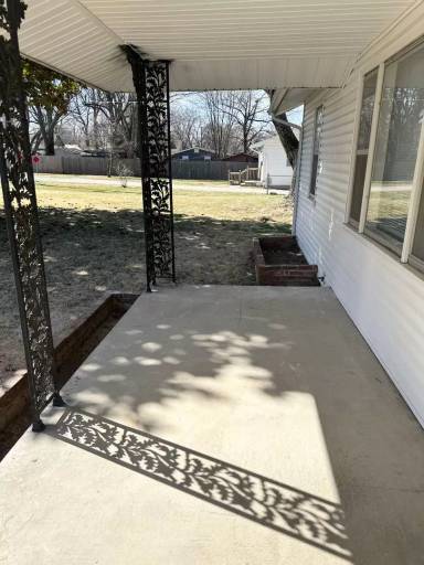 Main picture of 1707 W Dale St