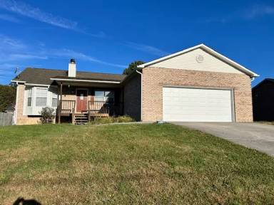 Main picture of 7416 Praise Ln