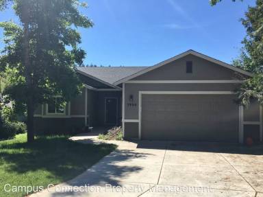 Main picture of 3960 Potter St