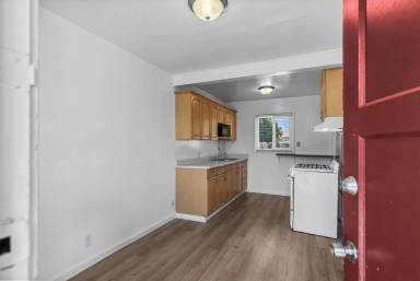 Main picture of 357 Willow St