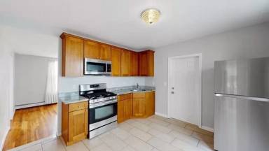 Main picture of 15 Boylston St