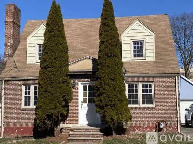 Main picture of 30 Fern St