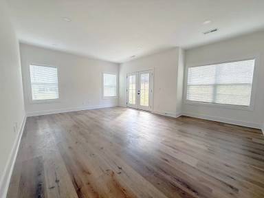 Main picture of 1412 Westbrook Cir