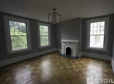 Main picture of 658 Maple Ln