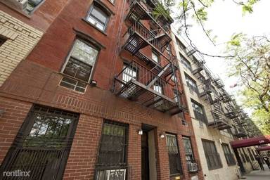 Main picture of 154 E 7th St