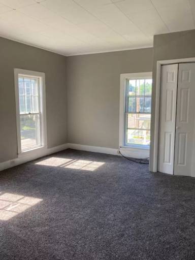 Main picture of 809 Center St