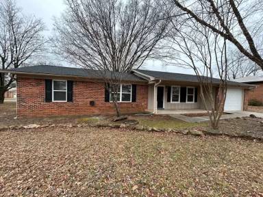 Main picture of 2026 Woodmead St SW