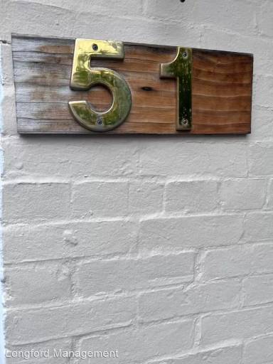 Main picture of 37 Bates St NW