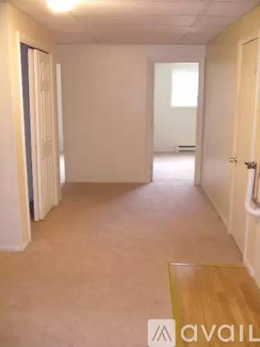 Main picture of 165 Main St