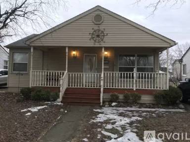 Main picture of 2326 Barrett Ave