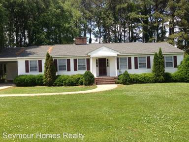 Main picture of 403 Forest Dr