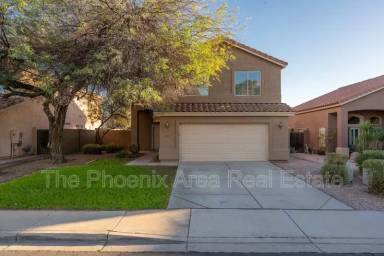 Main picture of 3095 E Merrill Ave
