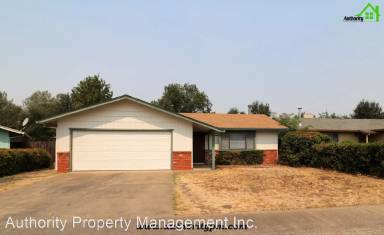 Main picture of 2156 Jessica Way