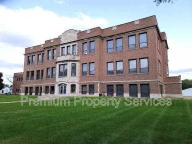 Main picture of Come Home to Peterson Square Apartments