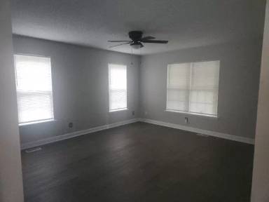 Main picture of 1801 Birmingham Ave