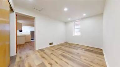 Main picture of 710 N Point St