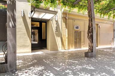 Main picture of 2 Mint Plaza Apartments