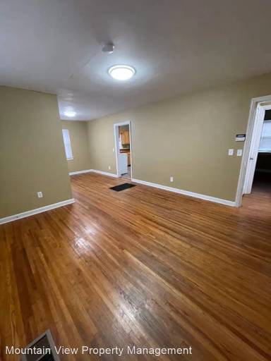 Main picture of 3009 Saint Paul St