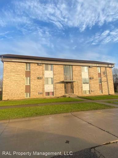 Main picture of 15219 Maple Park Dr