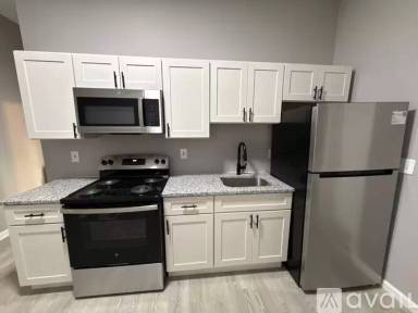 Main picture of 1700 Braddish Ave