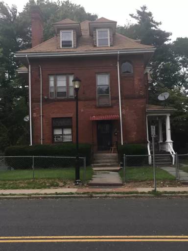 Main picture of 68 Ashley St
