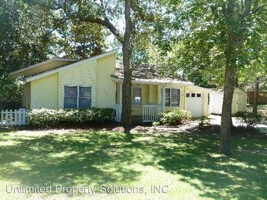 Main picture of 825 Elizabeth Dr
