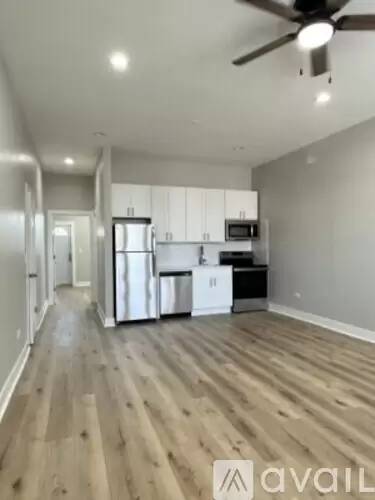 Main picture of 3159 N Long Ave