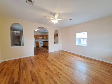 Main picture of 2641 Gravier St
