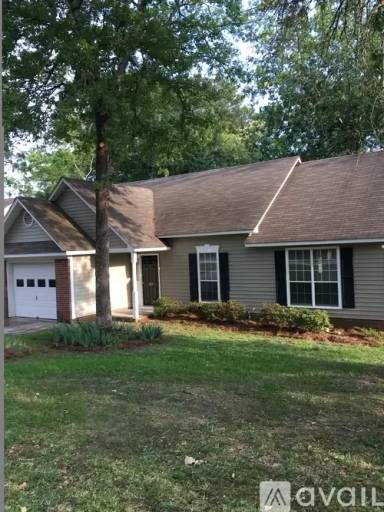 Main picture of 212 Pin Oak Dr