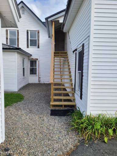 Main picture of 543 Main St