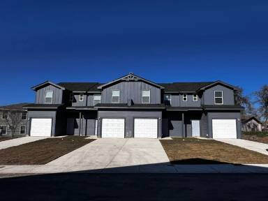 Main picture of 7109 Georgeann Dr